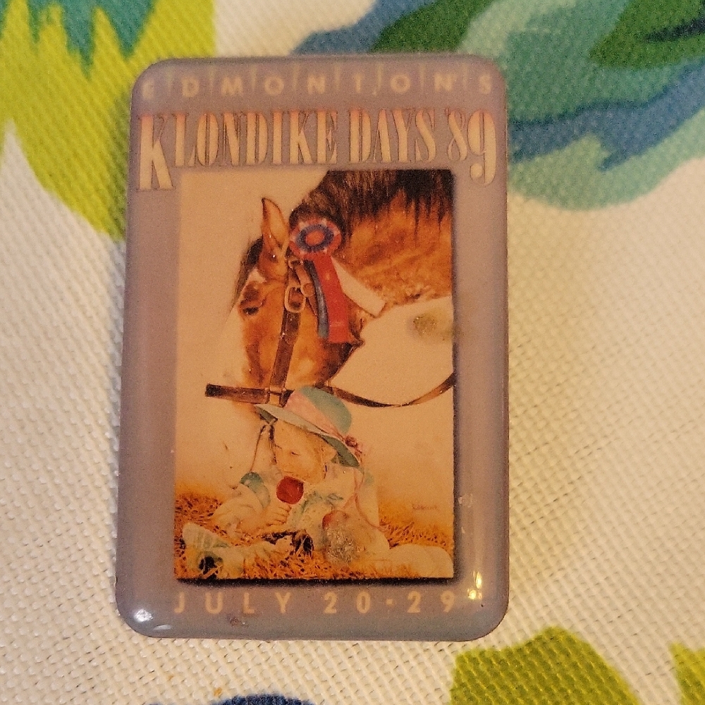 Klondike Days '89 Souvenir Pin